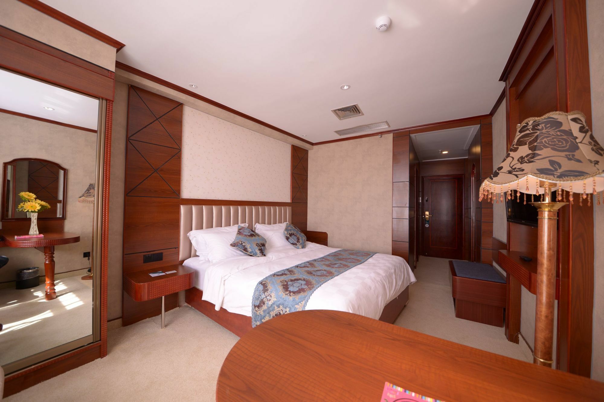 Harbin Bremen Train Station Hotel Ngoại thất bức ảnh