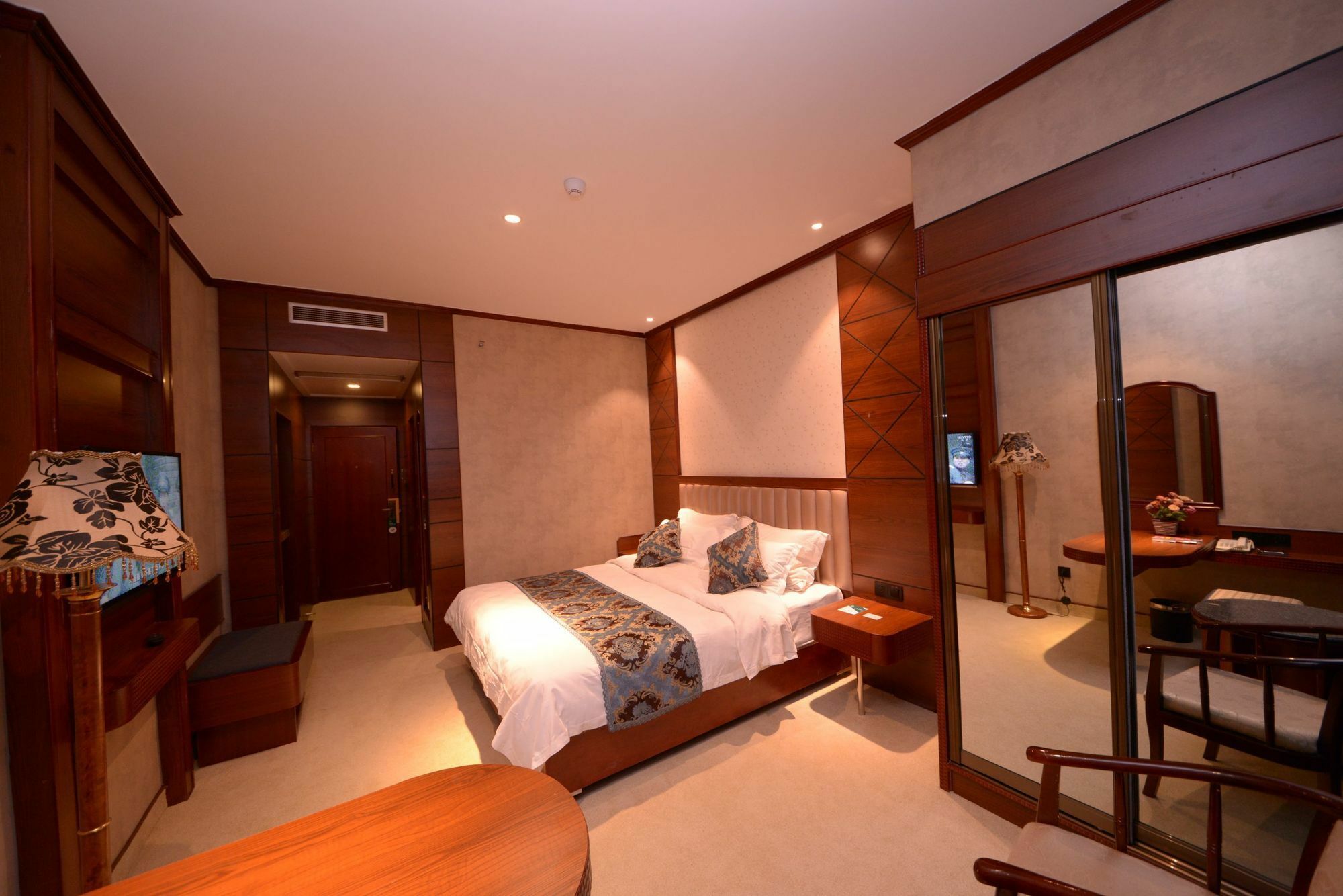 Harbin Bremen Train Station Hotel Ngoại thất bức ảnh